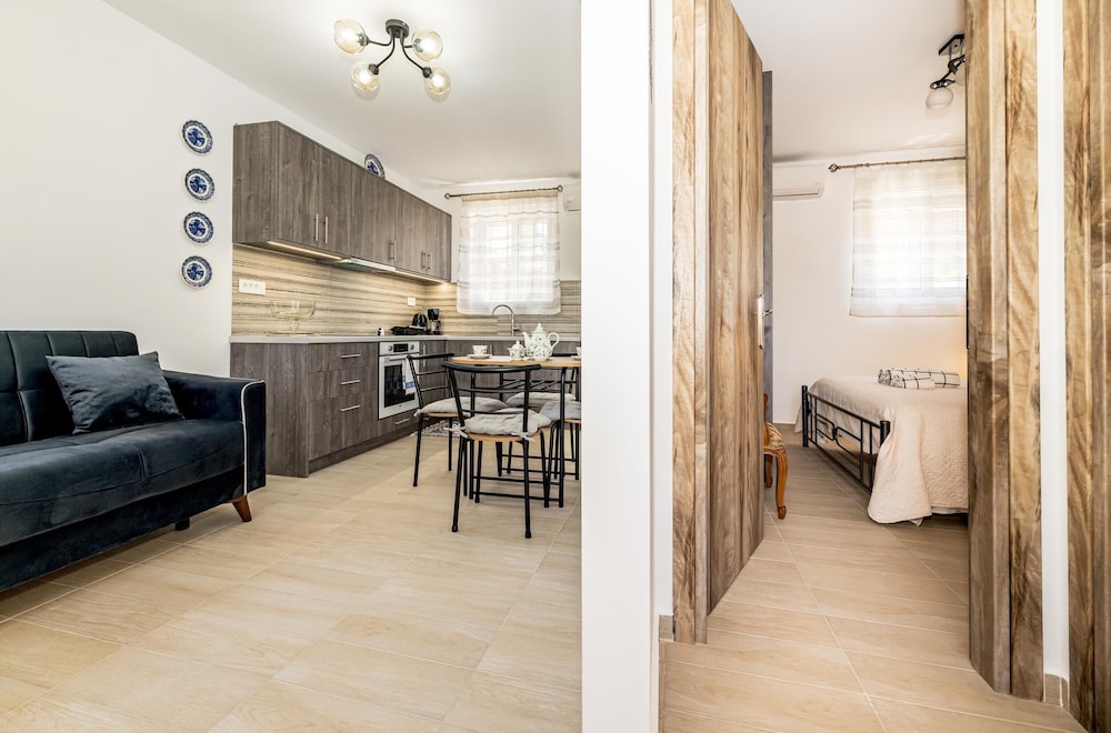 Arazzo Holiday Apartments 29/50