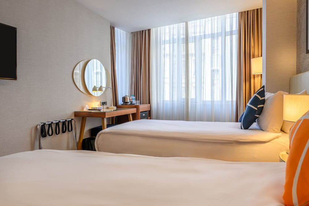 Four Points Flex by Sheraton Istanbul Taksim Square 21/54