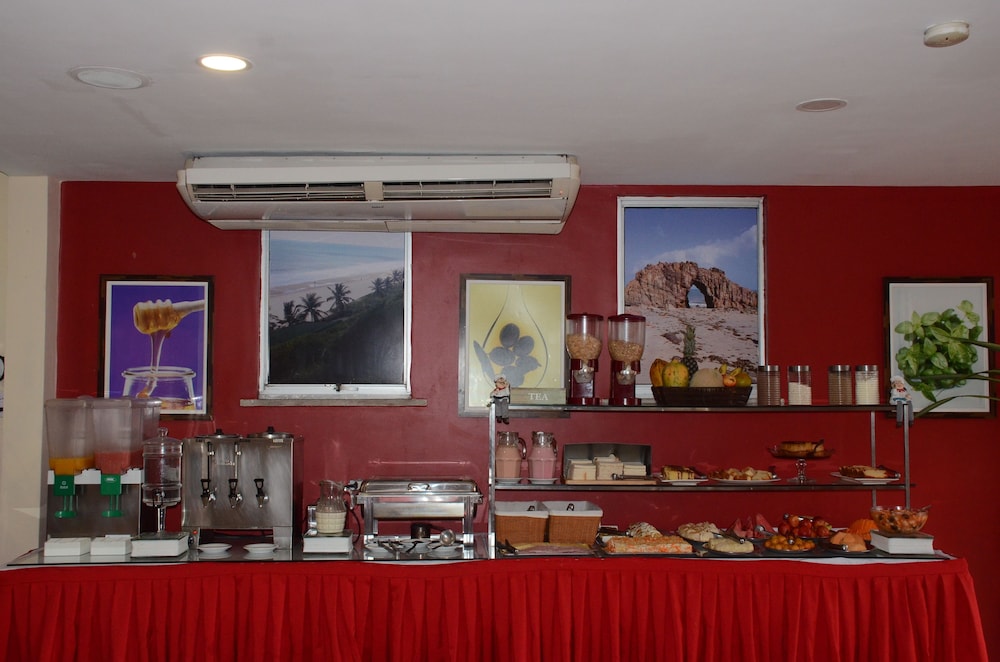 Ara Praia Hotel 4/33