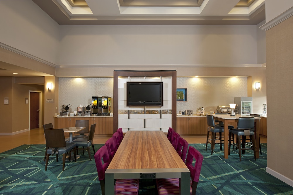 Springhill Suites By Marriott Naperville Warrenville 42/44