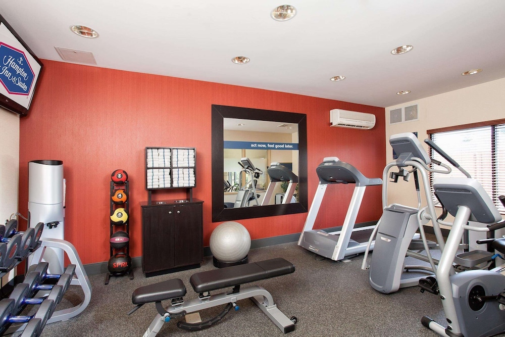 Hampton Inn Chicago Saint Charl 17/43