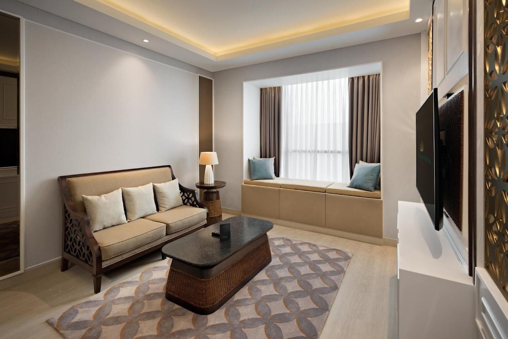 Sutasoma Hotel 36/52