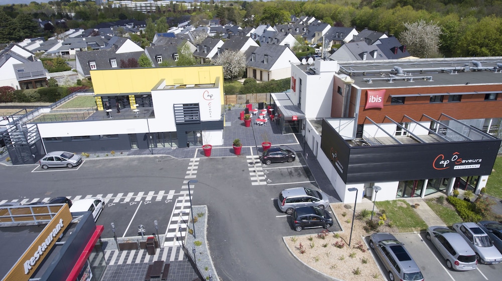 Ibis Rennes Beaulieu 61/68