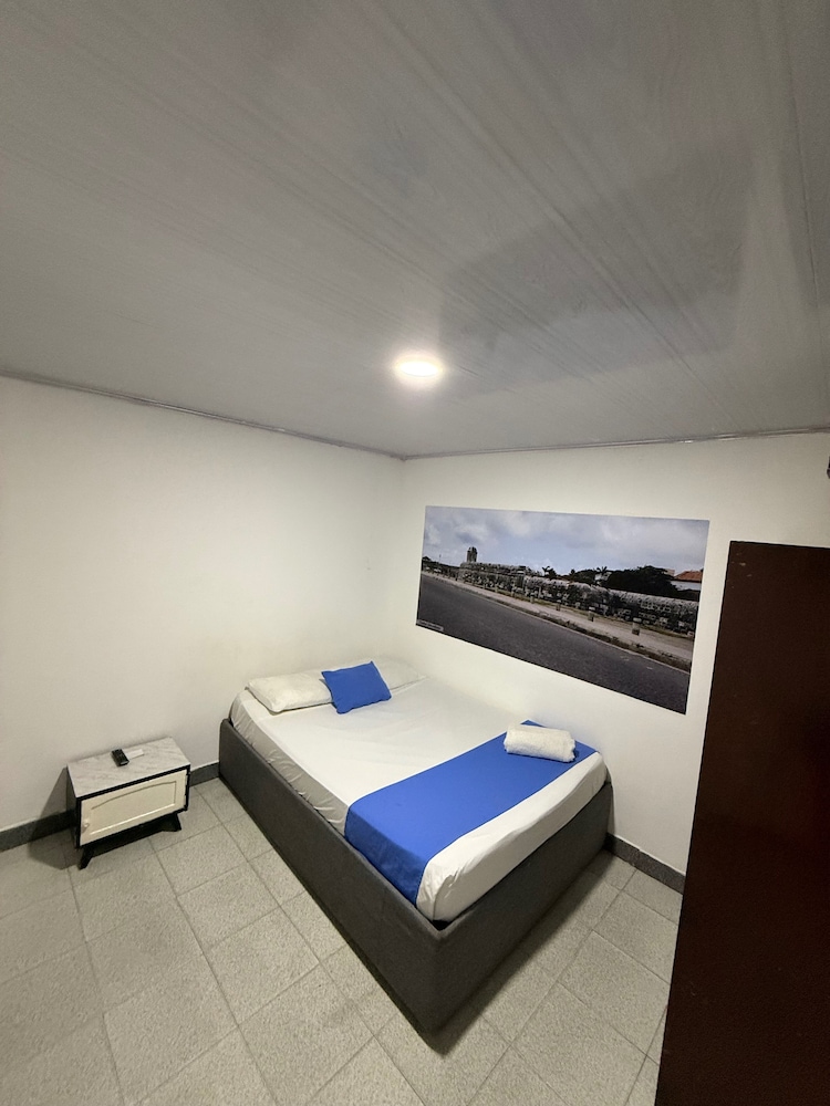 Hotel Toledo 26/36