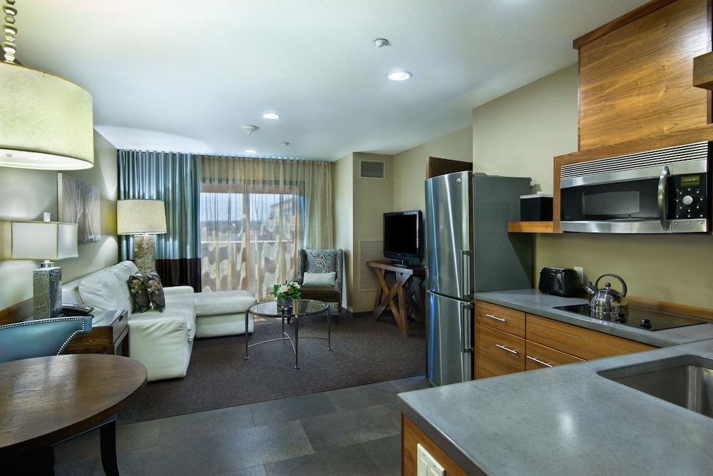 The Oxford Hotel Bend 41/65