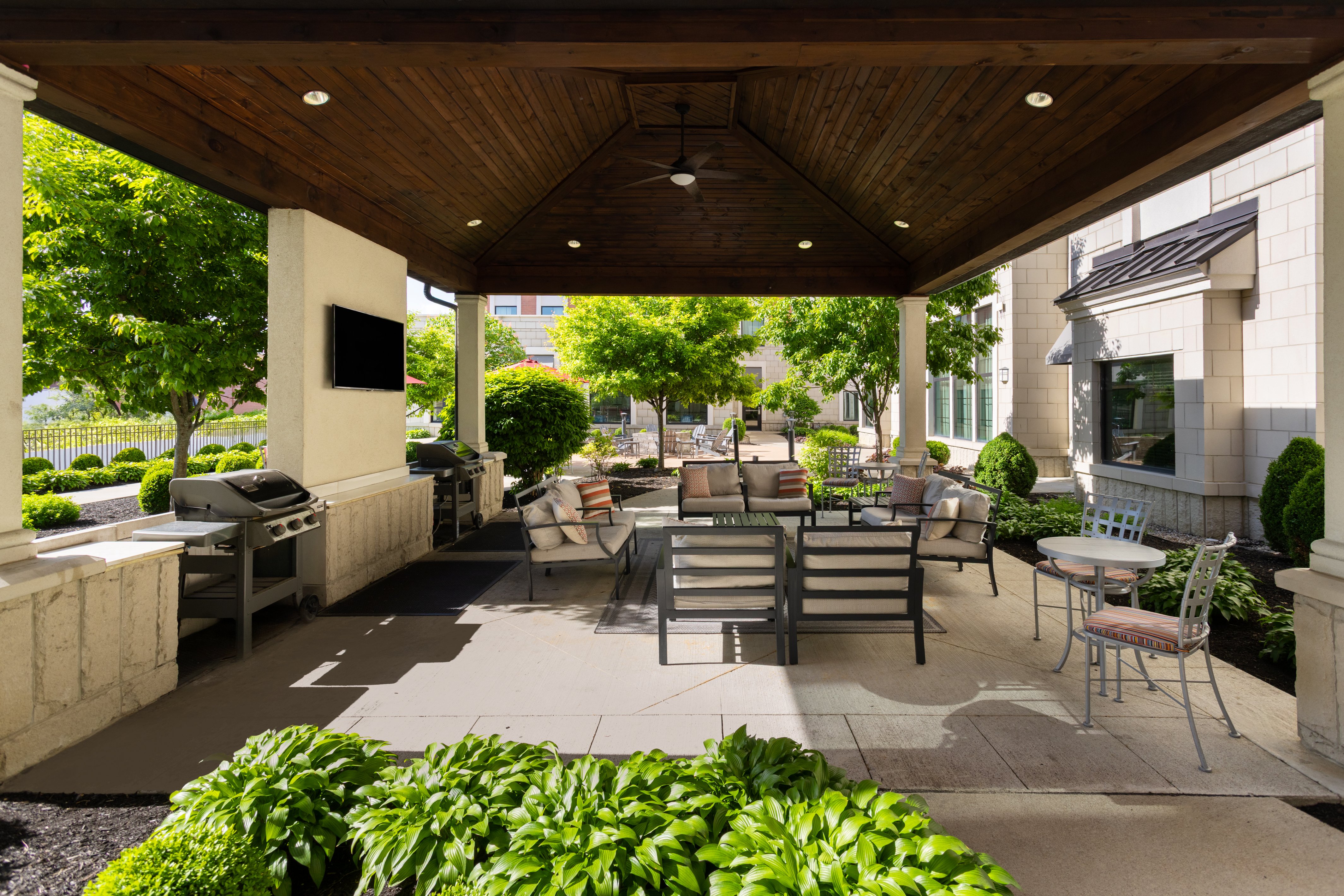 STAYBRIDGE SUITES MIAMISBURG 52/78