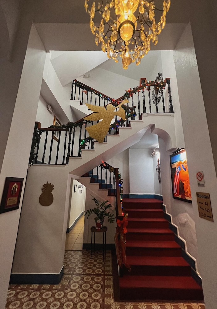 Hotel Colonial 28/50