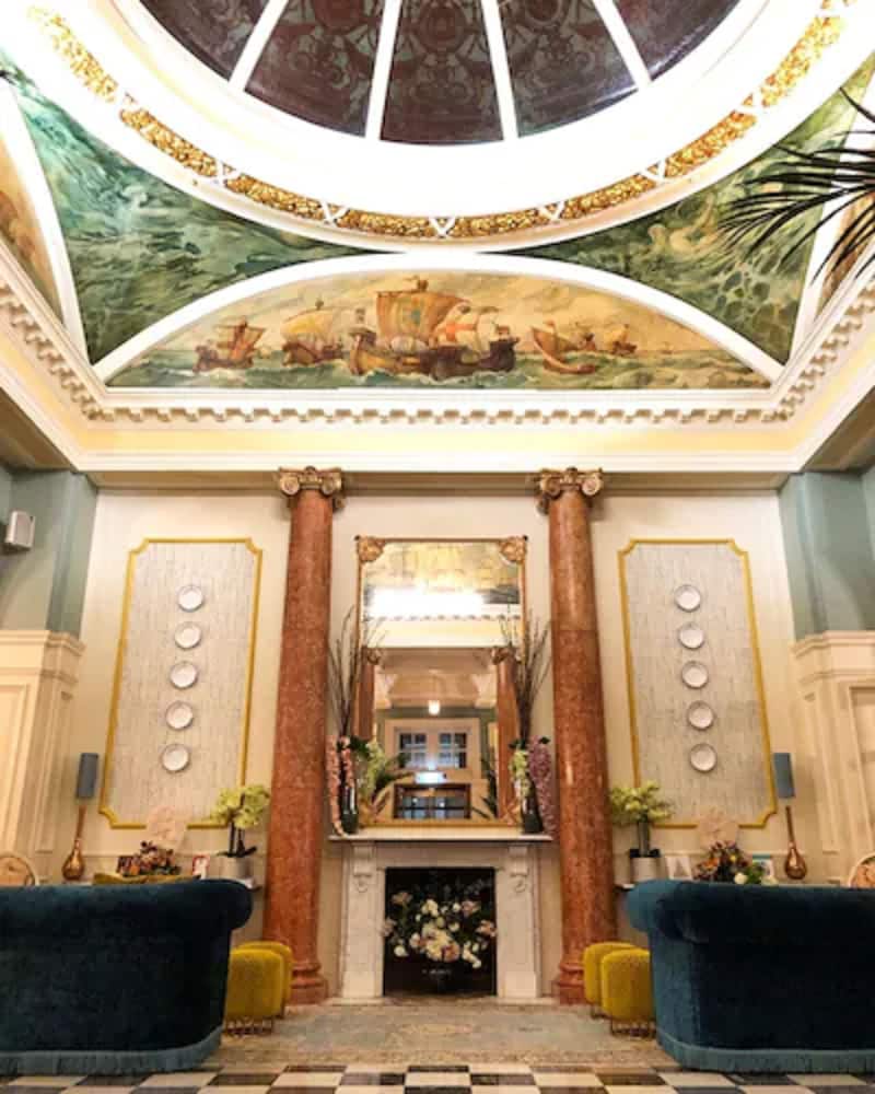 Queens Hotel Portsmouth 3/76