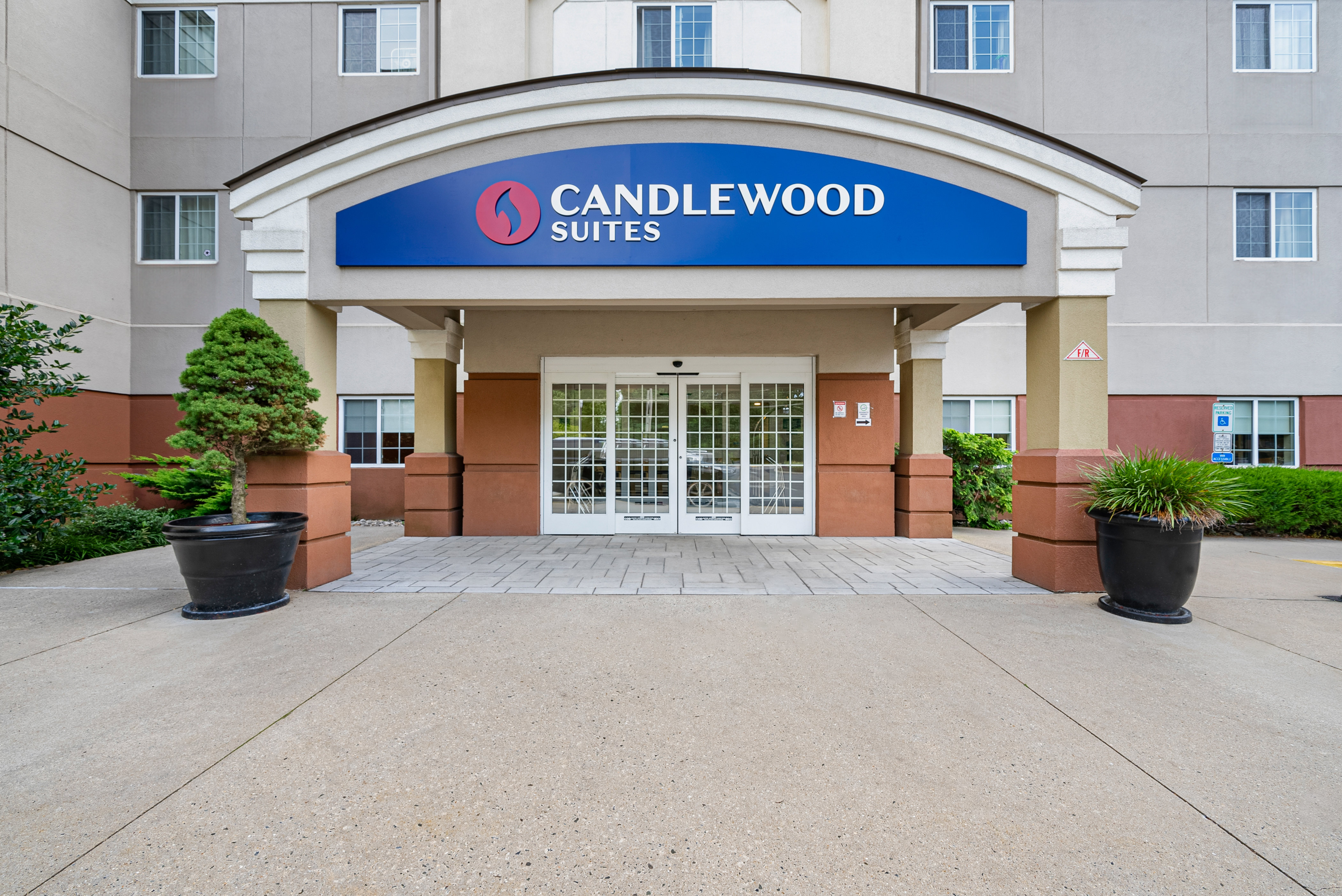 Candlewood Suites Bordentown-Trenton 76/79
