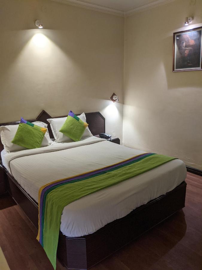 OYO Premium Mysore KRS Road 5/16