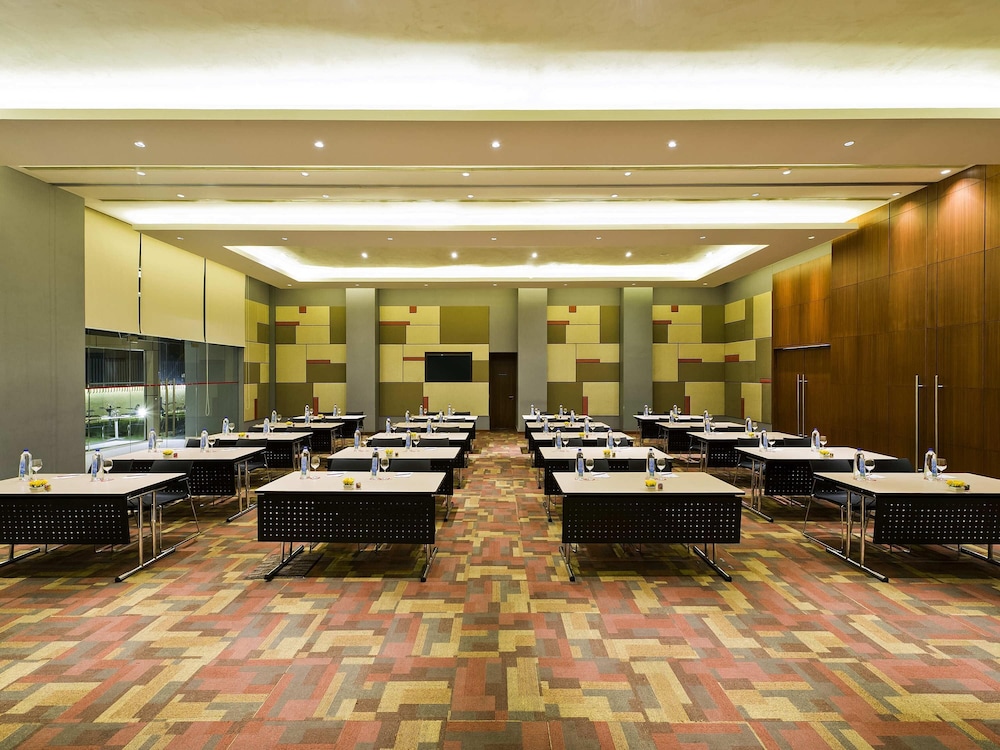 ibis Nashik 63/70