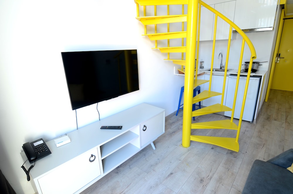 Coordinat Suites 51/65
