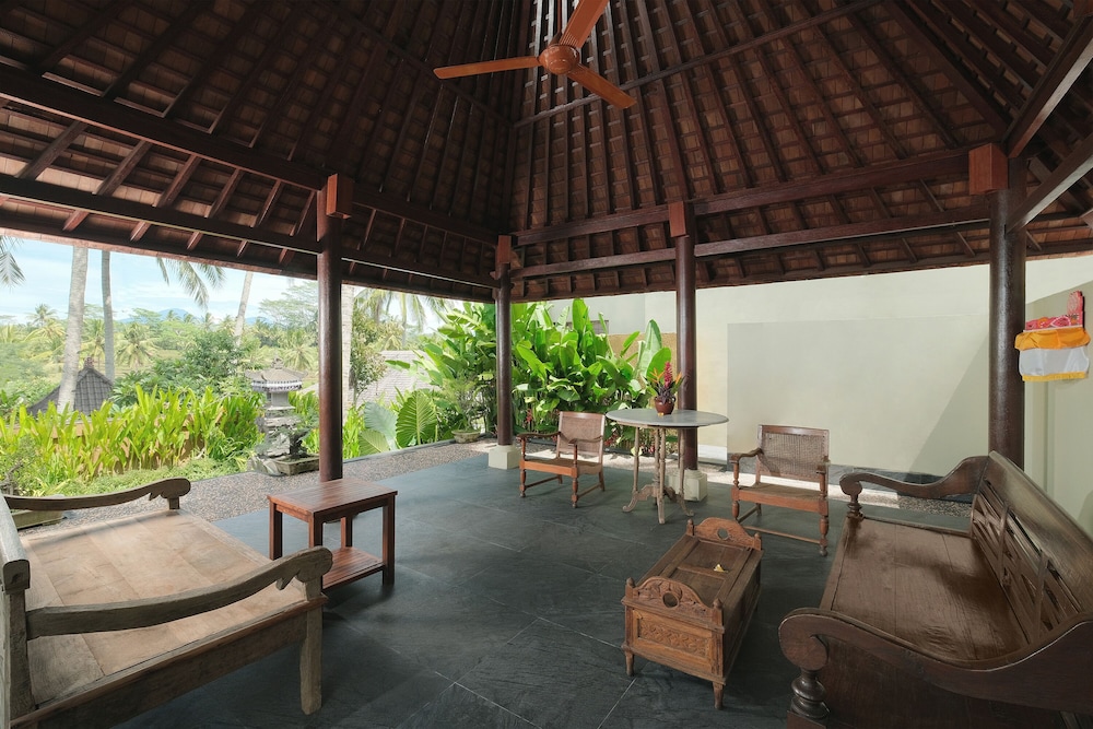 Puri Sebali Resort 40/78