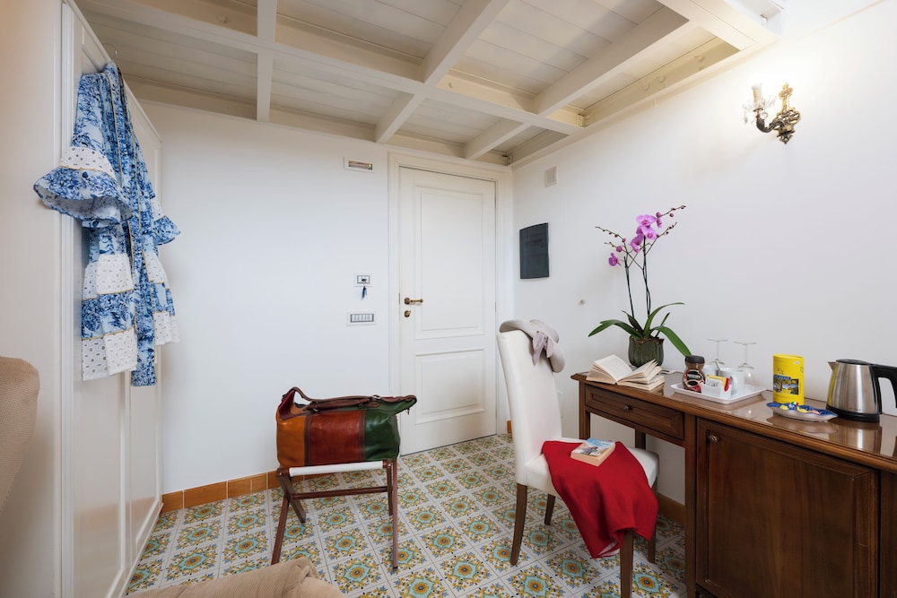 Residenza Luce 12/50