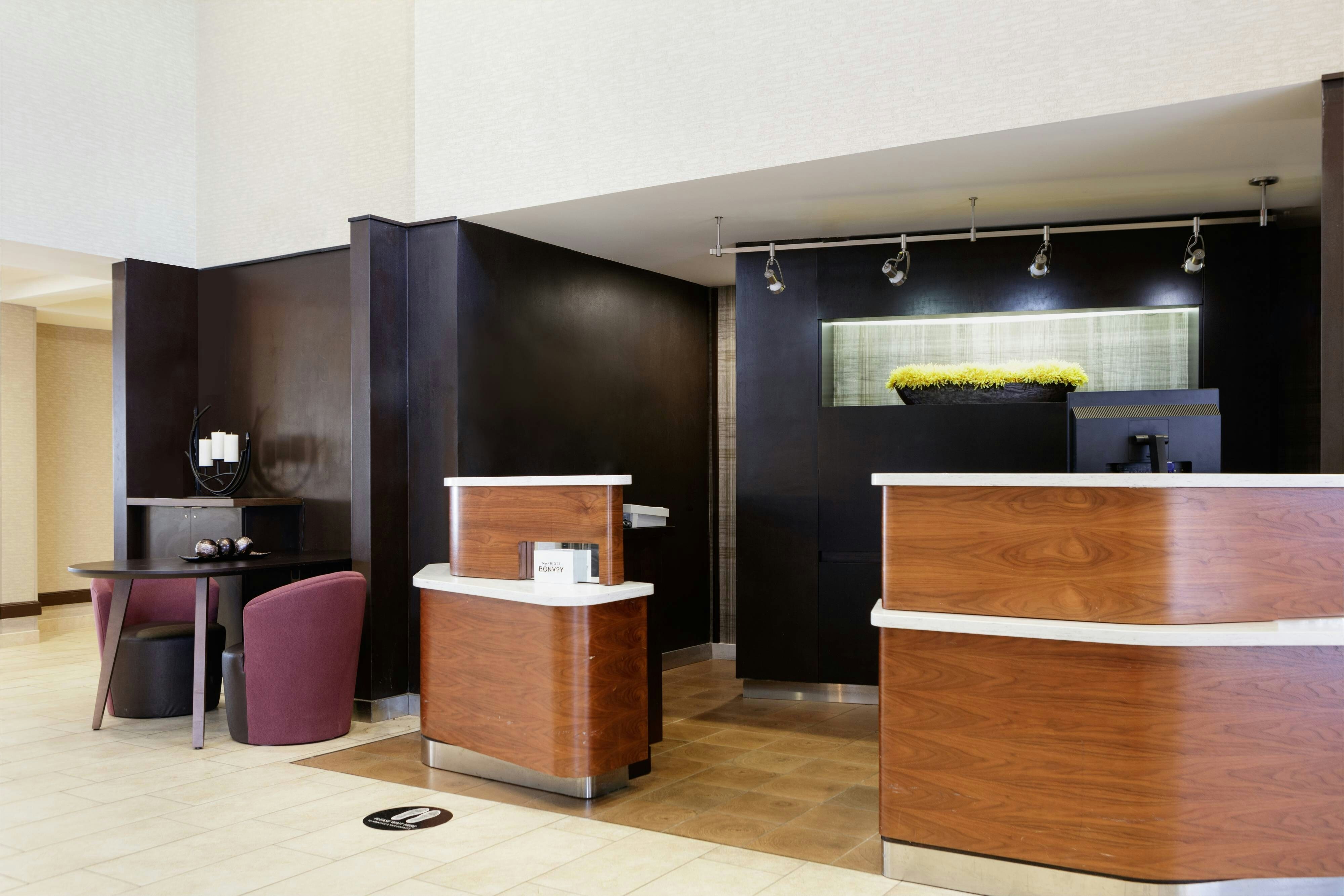 Courtyard By Marriott Harrisonburg 7/41