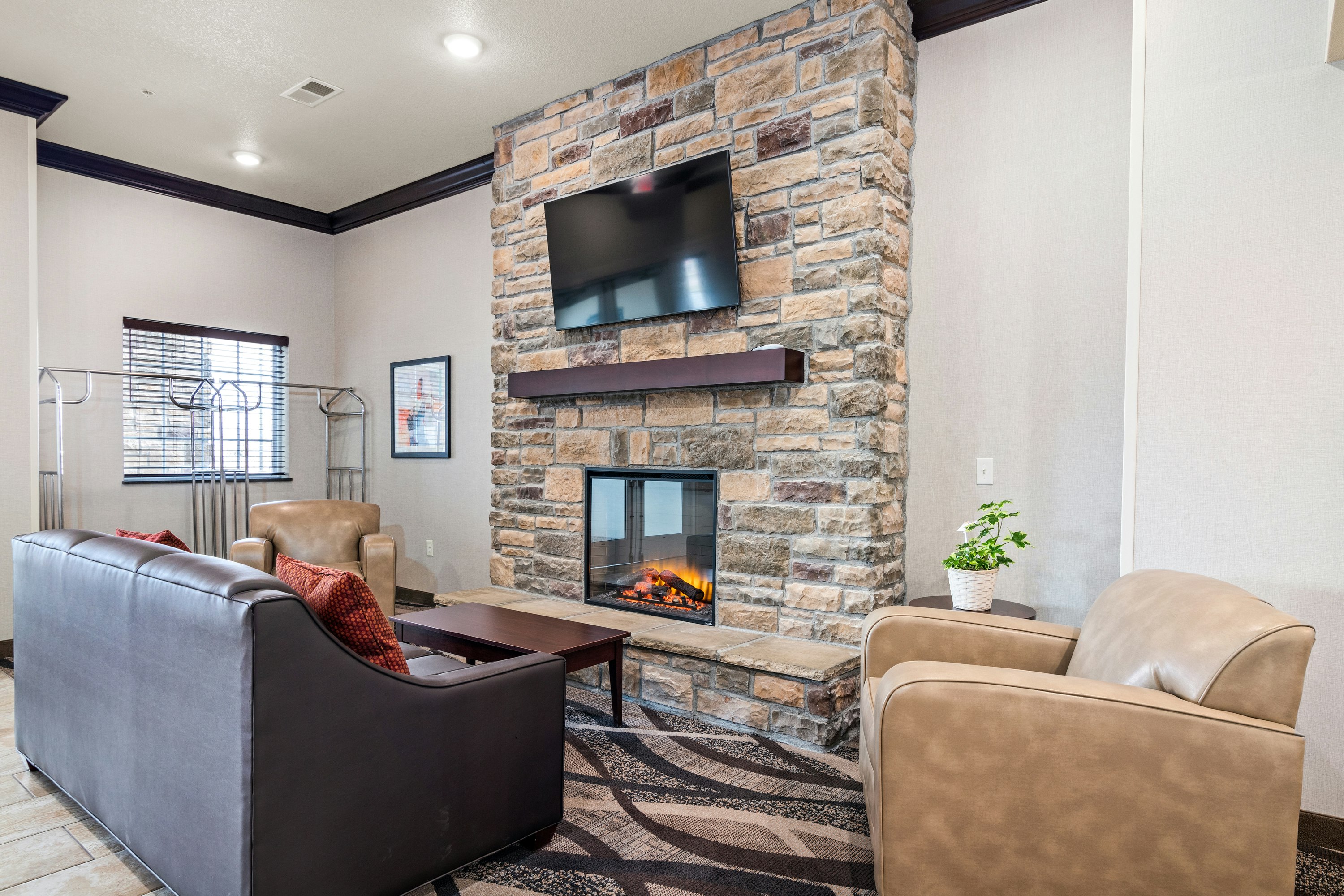 Cobblestone Inn & Suites - Yuma 10/38