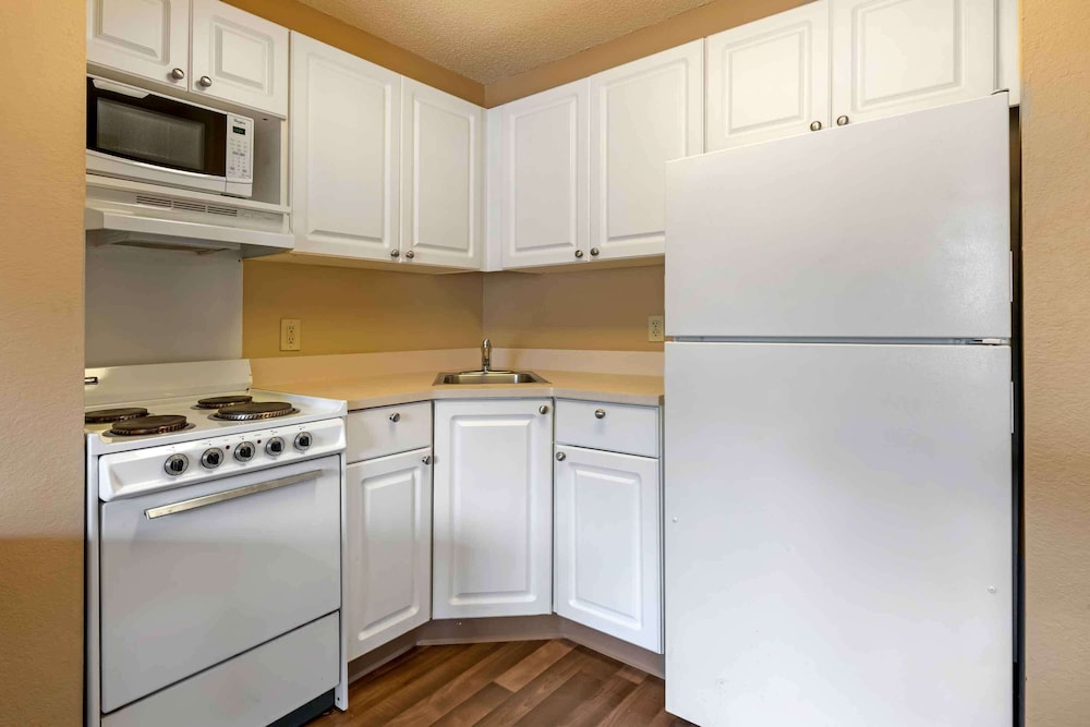 Extended Stay America - Orlando - Convention Ctr - 6443 Westwood 29/47