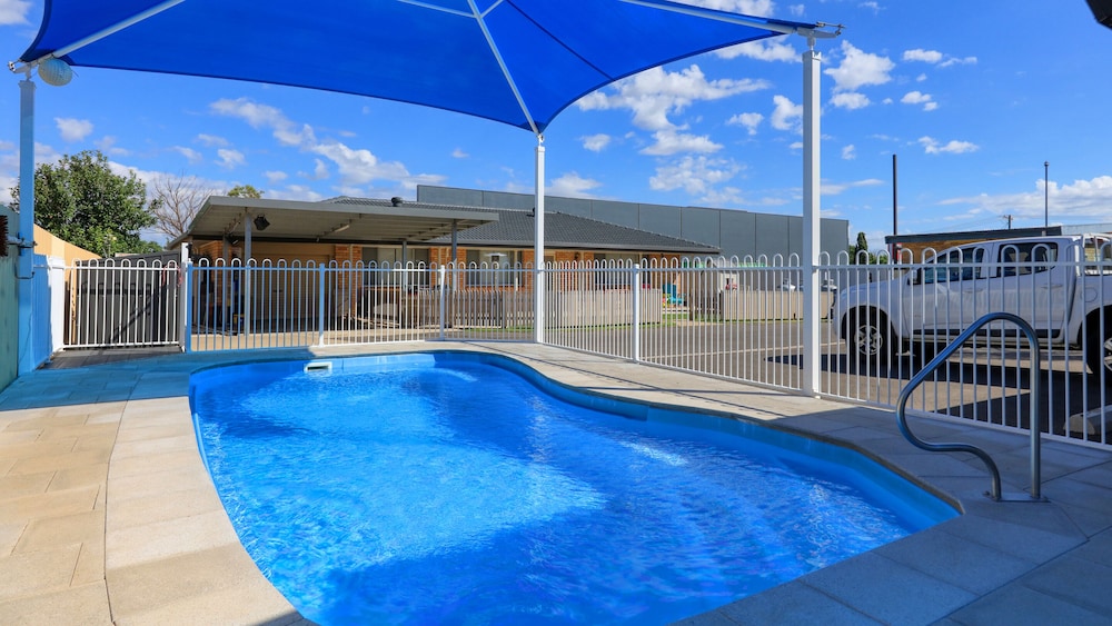 Gunnedah Motor Inn 4/25
