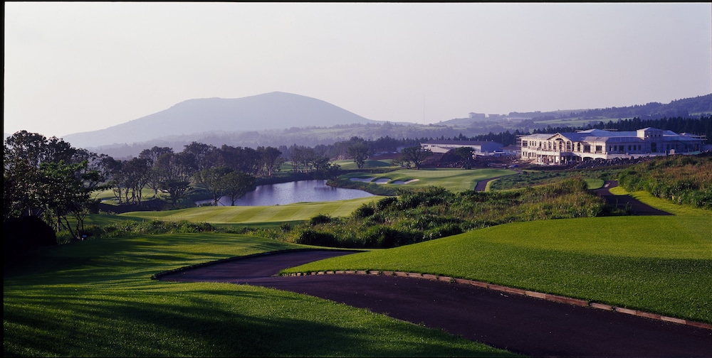 Arden Hill Resort & Golf Club 46/53