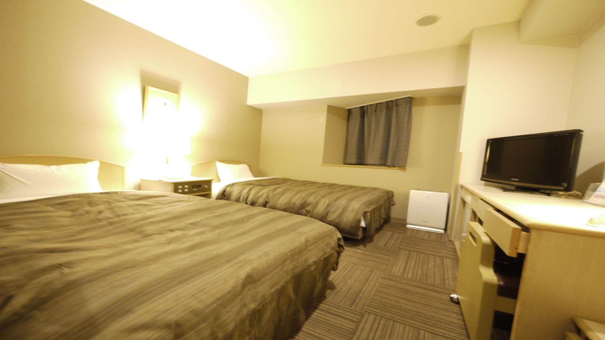 Semi Room, 2 Semi Double Beds