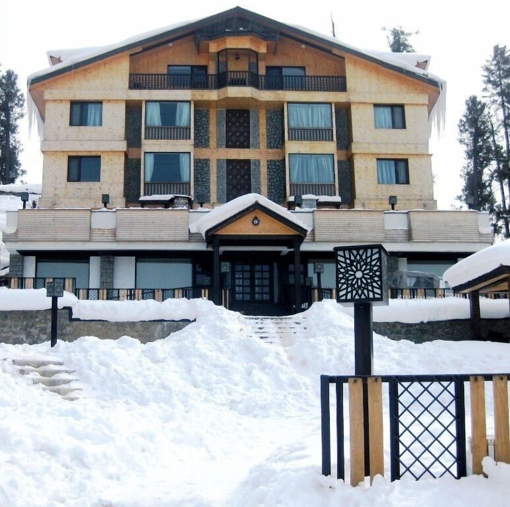 THE VINTAGE GULMARG 1/48