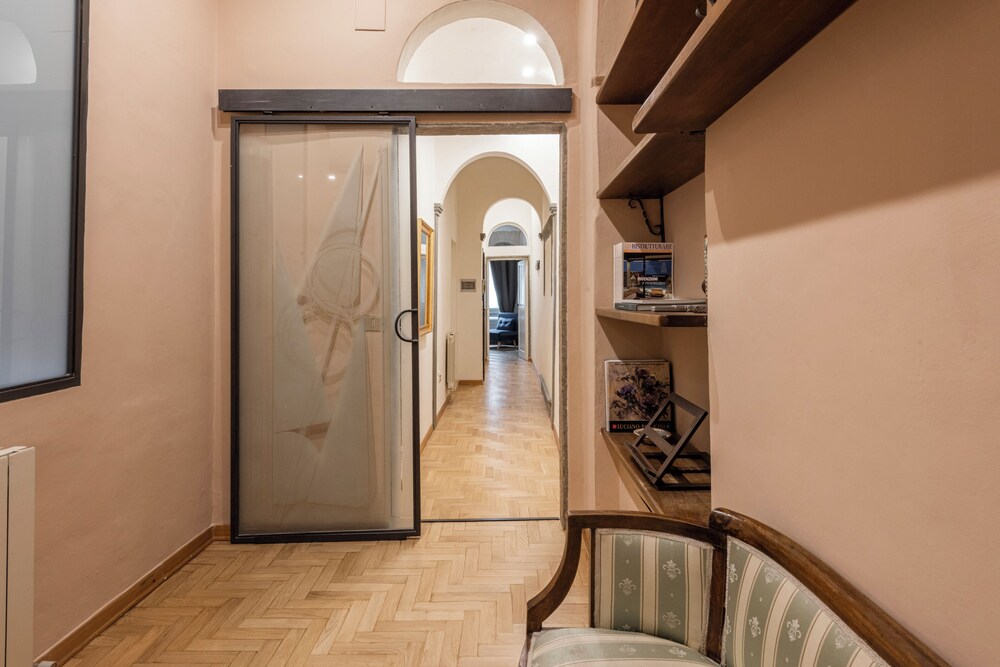 The Painter's House In Santa Croce 17/40