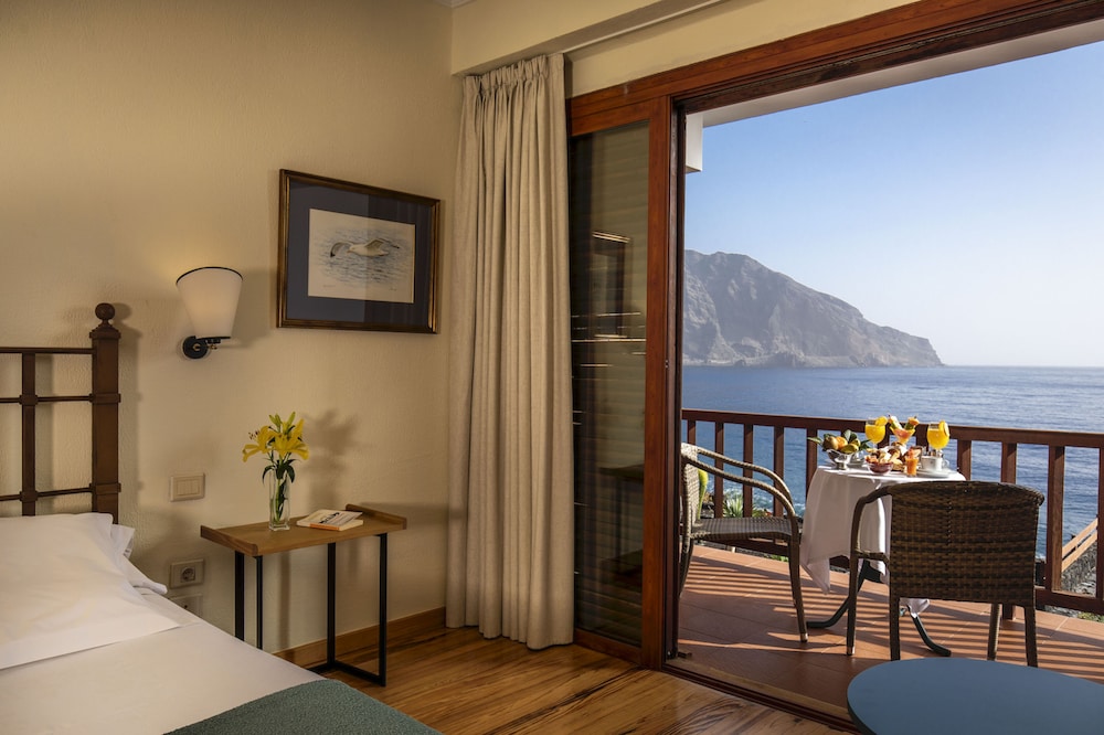 Parador De El Hierro 15/40