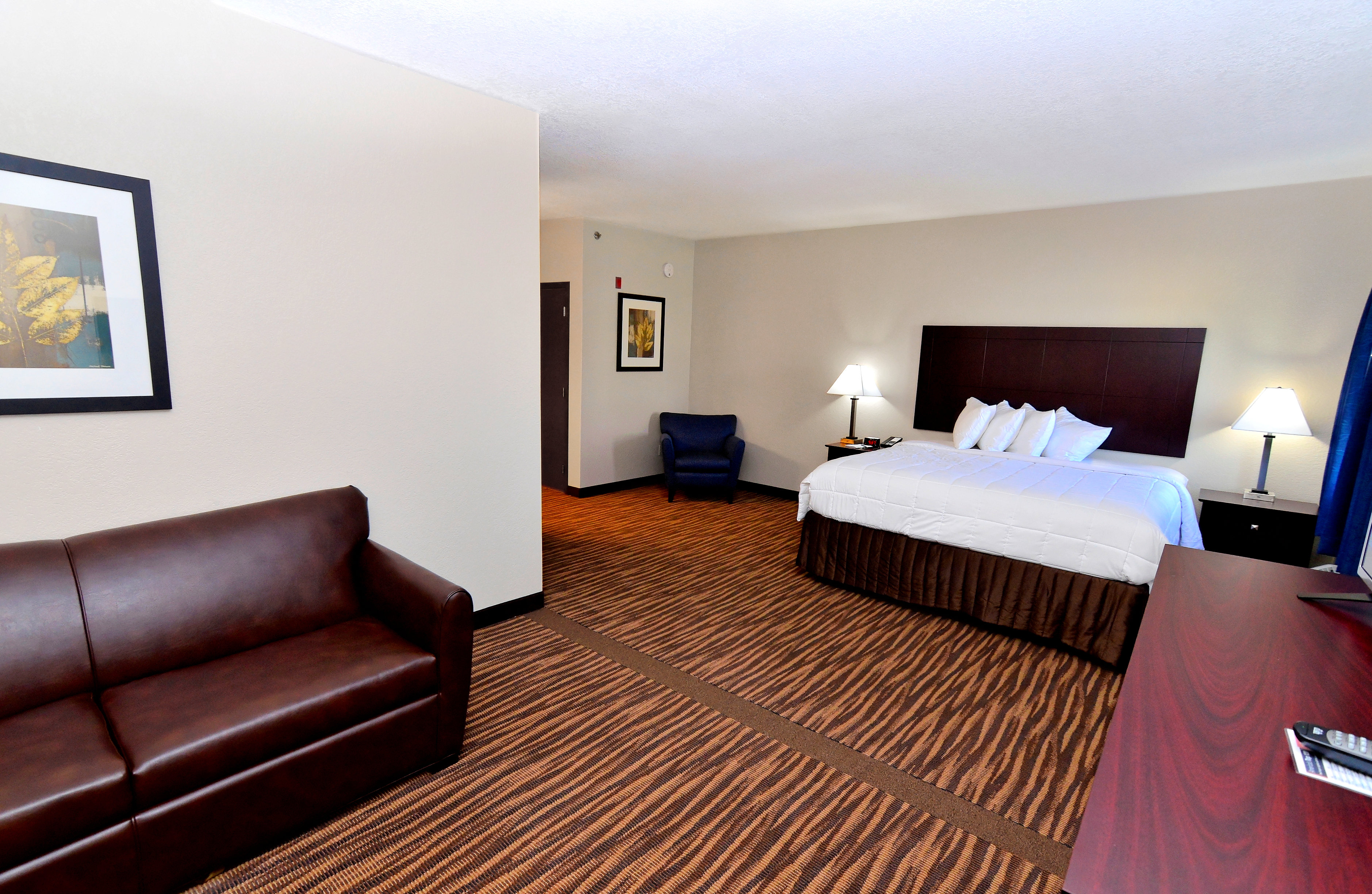 Cobblestone Inn & Suites - Monticello 7/31