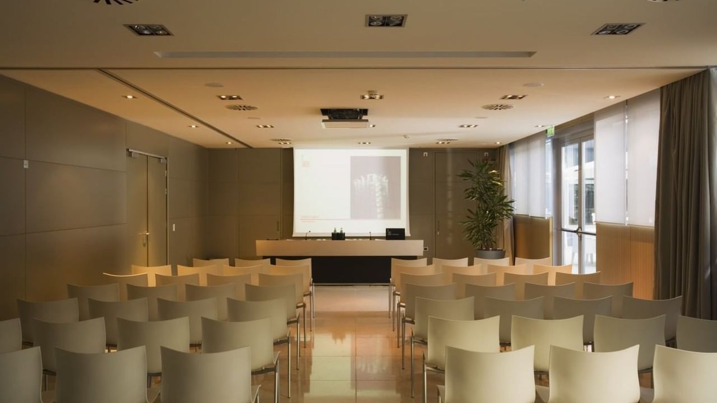 Unahotels T Hotel Cagliari 53/62