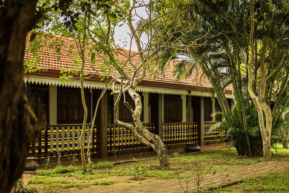 Thaulle Resort 36/50