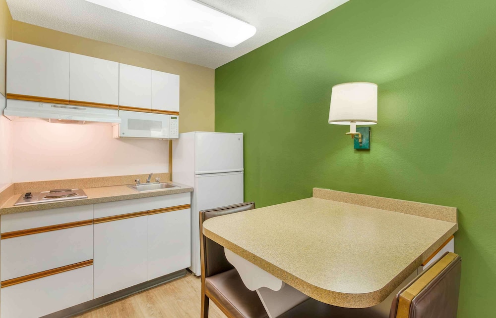 Extended Stay America - Salt Lake City - Sugar House 52/63