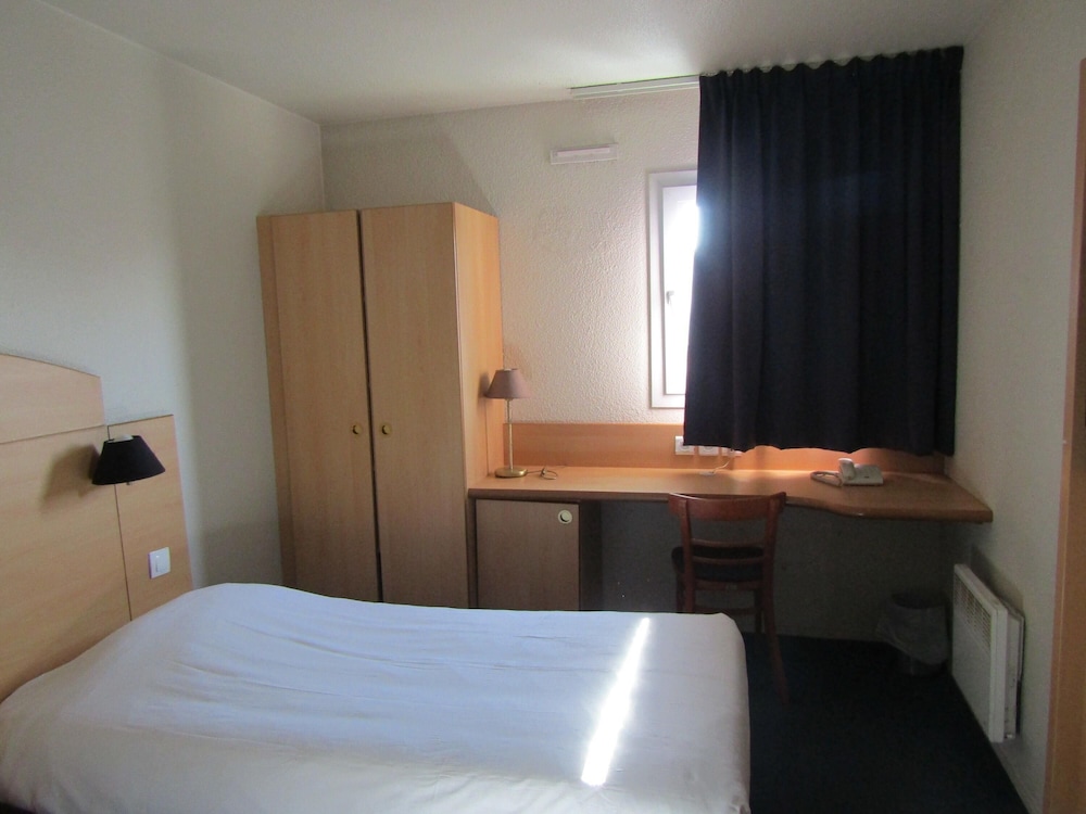 Hotel Ibis Budget de Fresnes 13/51