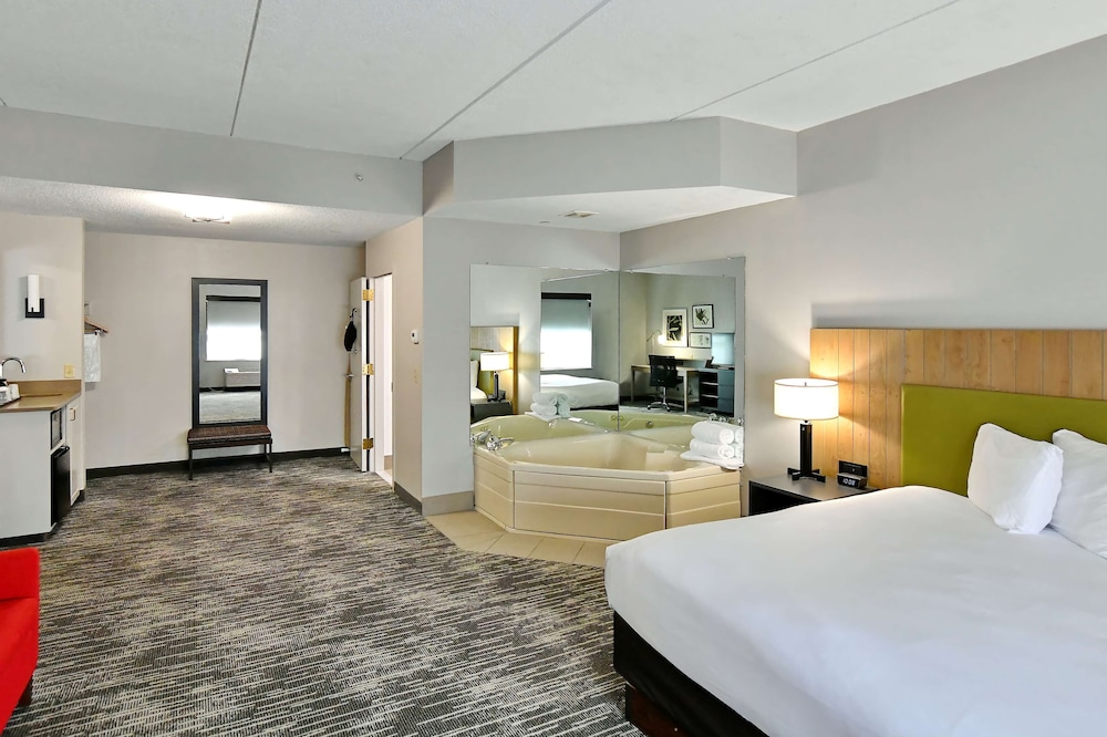 Country Inn and Suites By Radisson Mount Morris NY 12/28