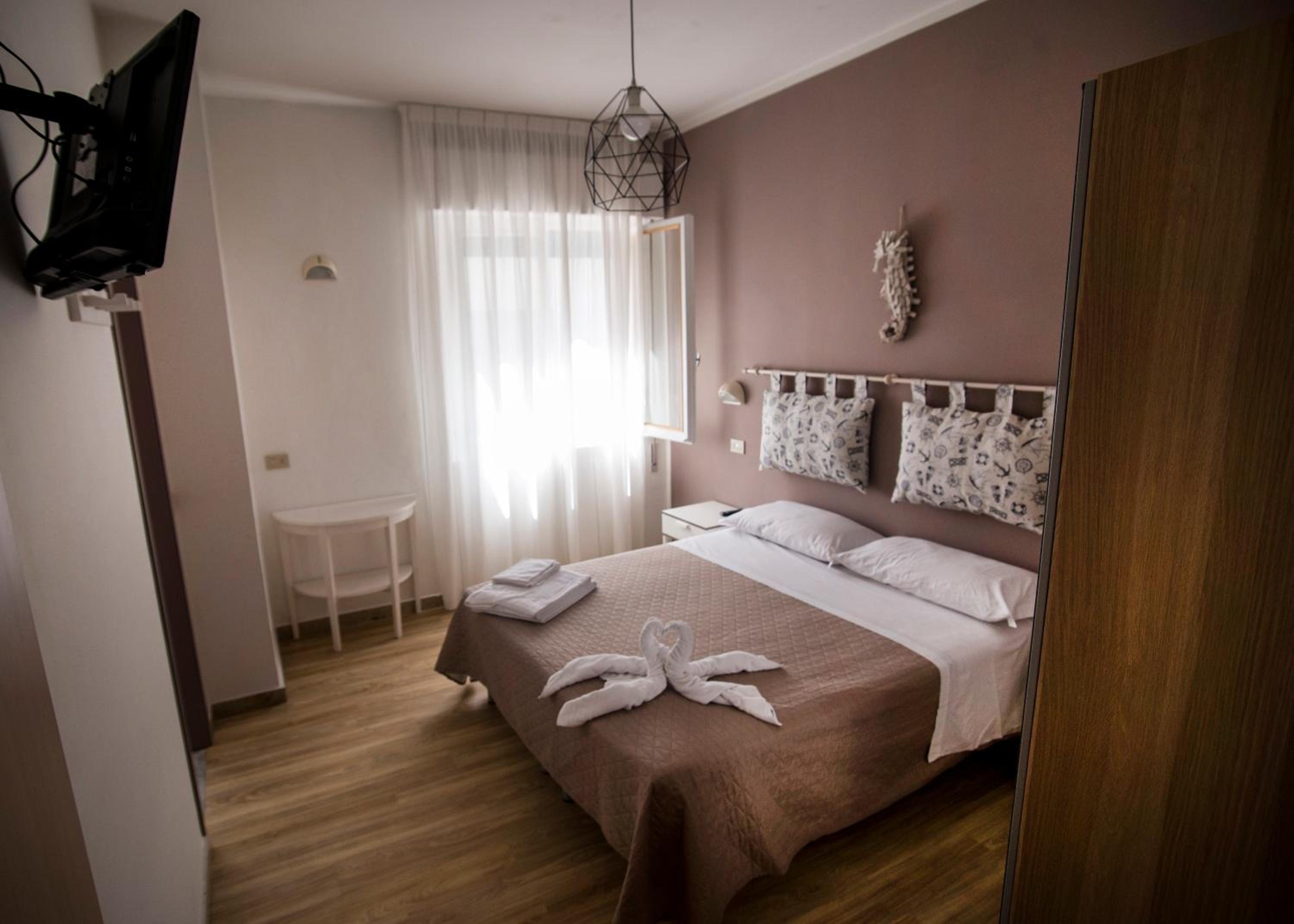 Hotel 21 20/55
