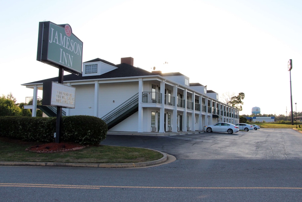 Jameson Inns Perry 1/20