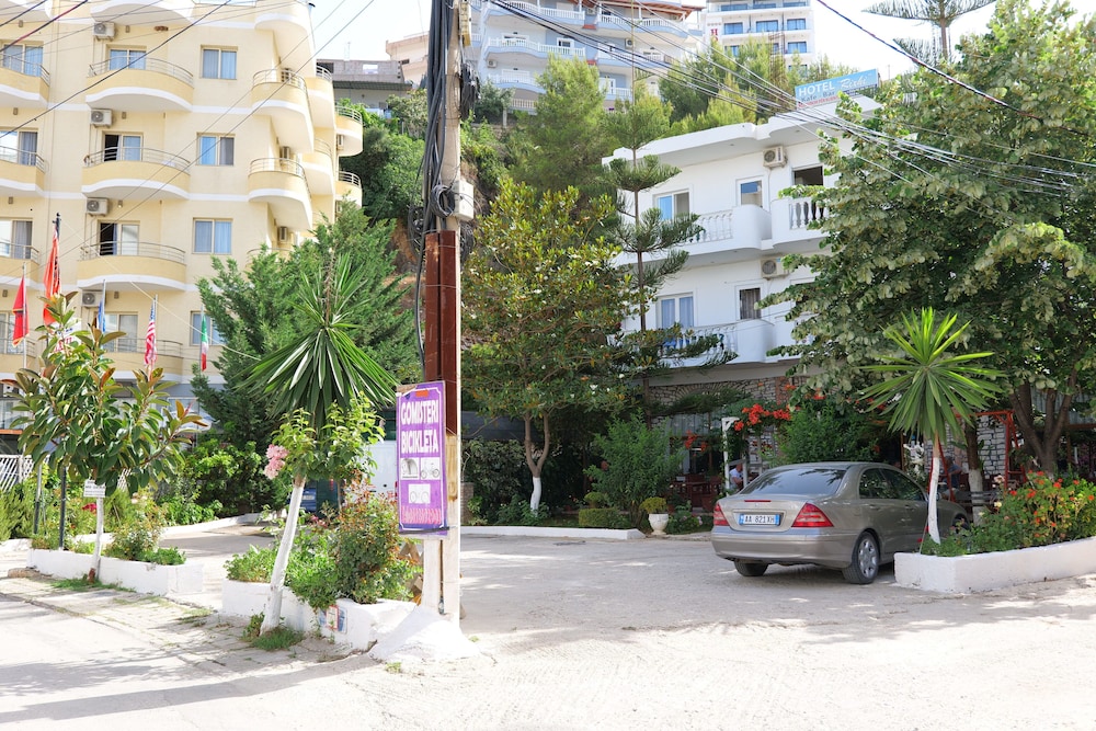 Hotel Rixhi 21/69