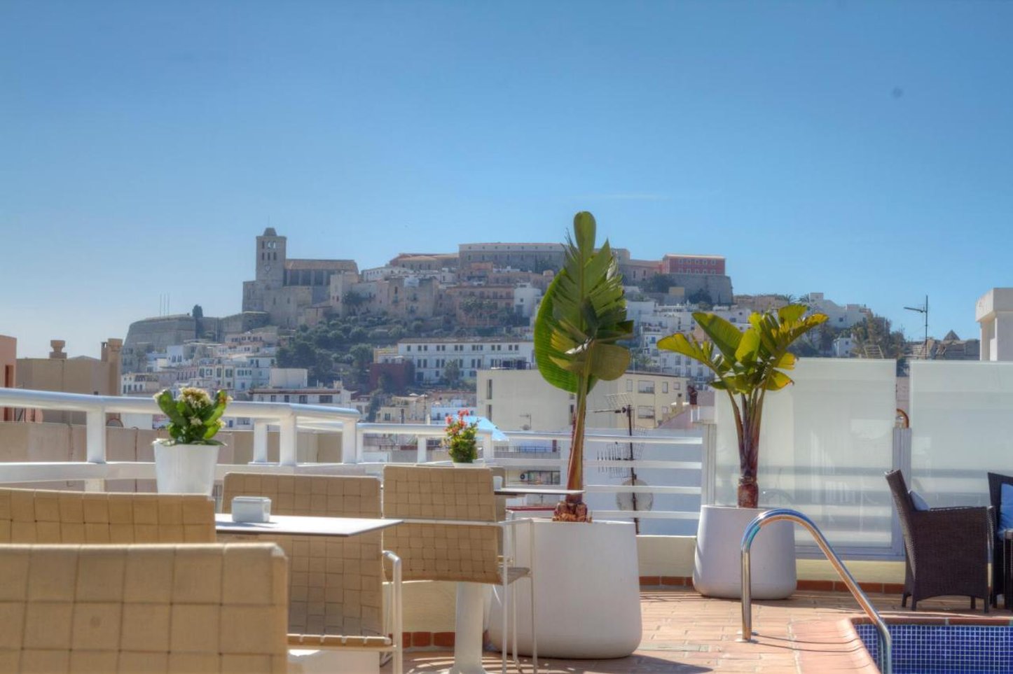Royal Plaza Ibiza 40/47