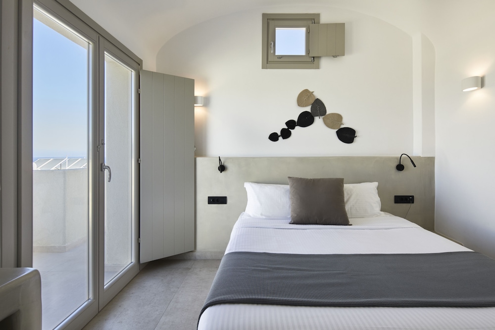 HONEYMOON, SUITE, KING BED, SEA VIEW, SOFA, JETTED TUB