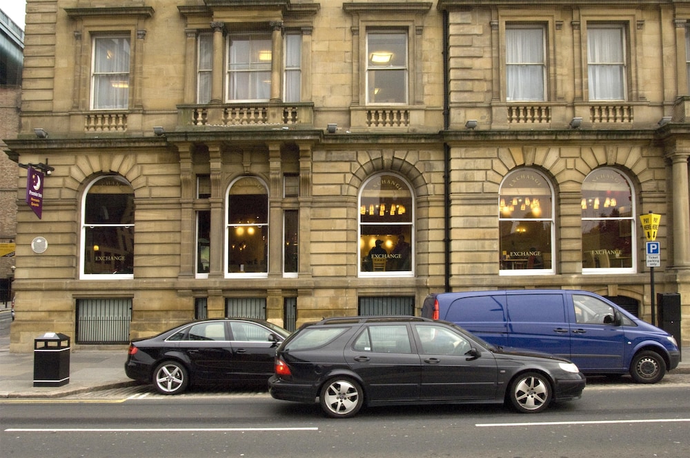 Premier Inn Newcastle City Centre (Quayside) 29/35