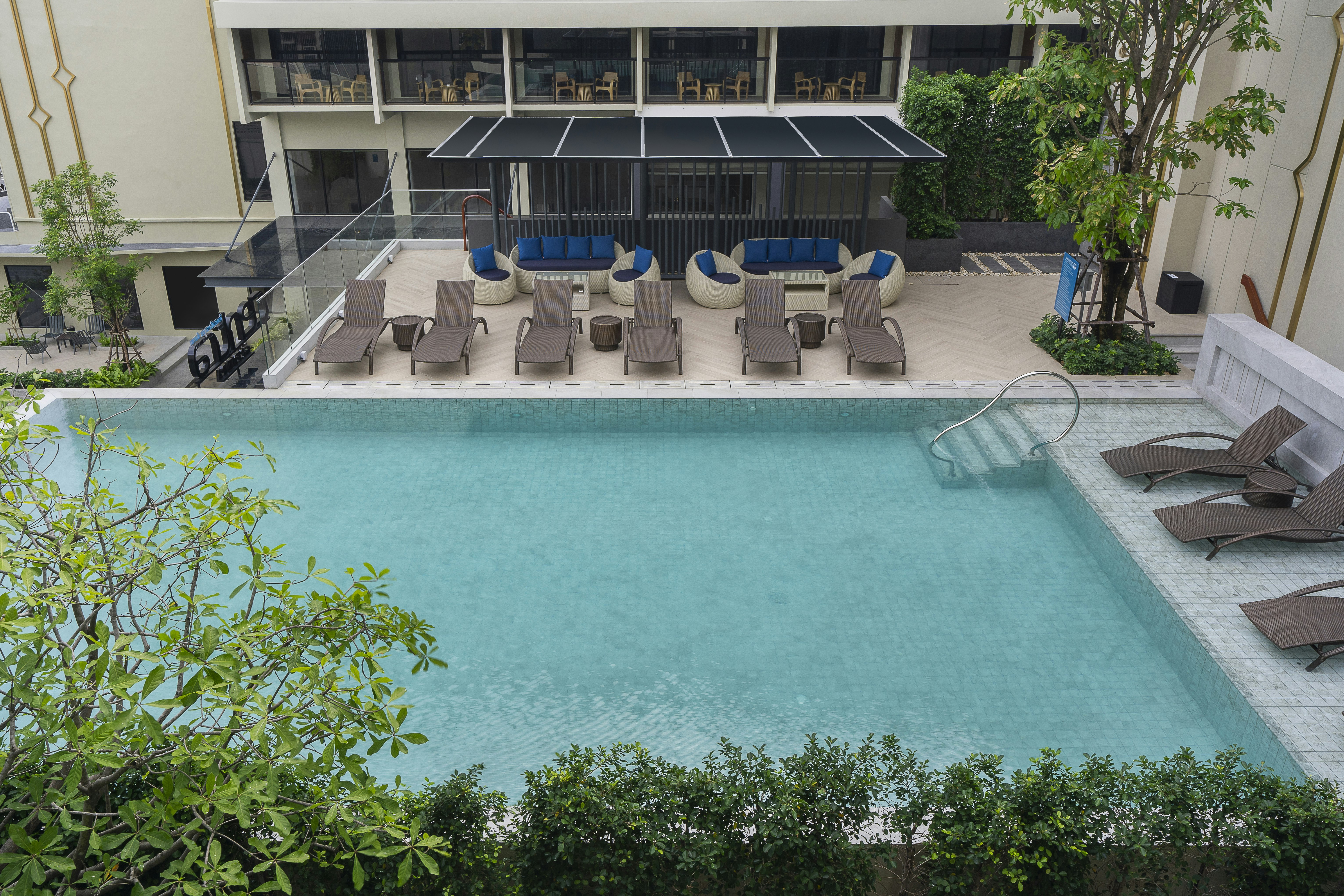Centara Life Hotel Bangkok Phra Nakhon 58/67