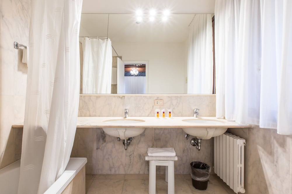 Albergo San Marco 36/54