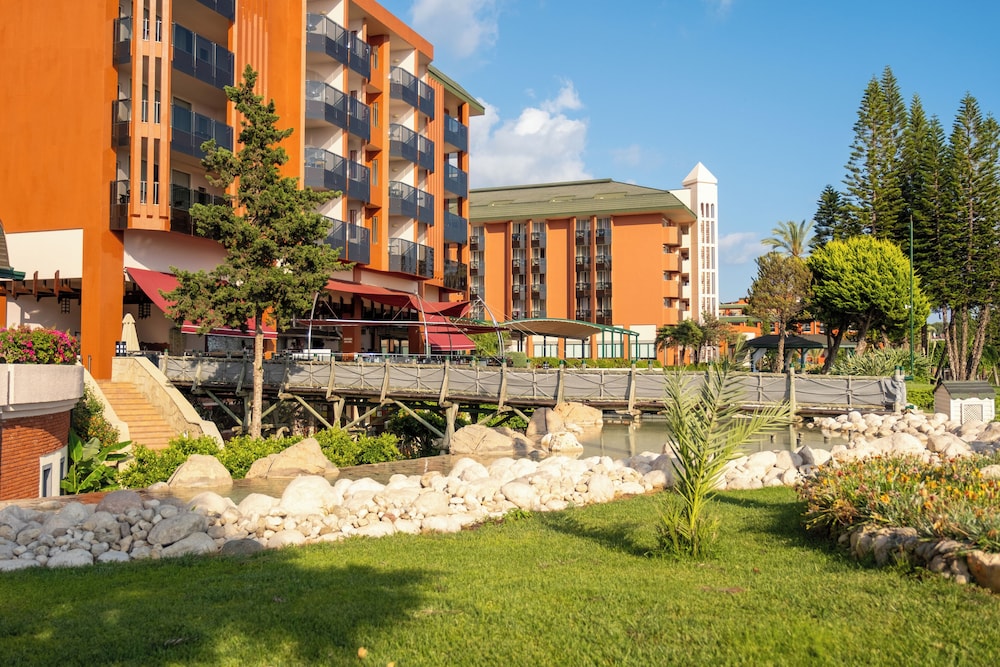 Pegasos Resort 67/74