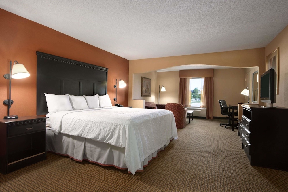 Days Inn By Wyndham Longview South 17/25