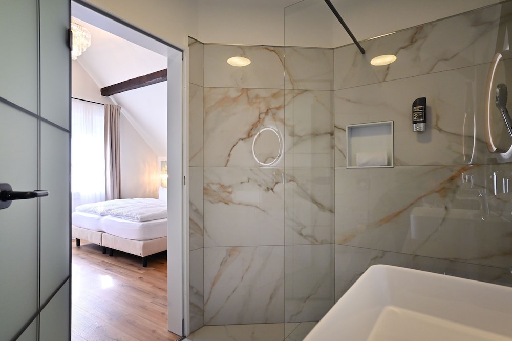 Hotel Zehnthof 67/67