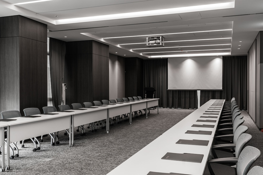 Nine Tree by Parnas Seoul Insadong 60/70