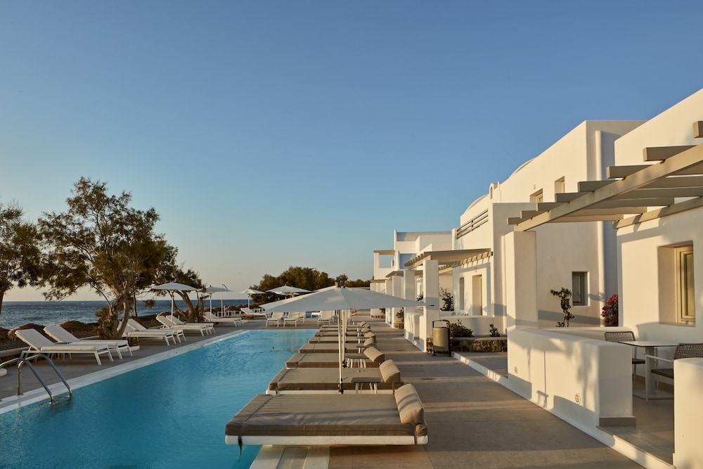 Costa Grand Resort and Spa in SANTORINI