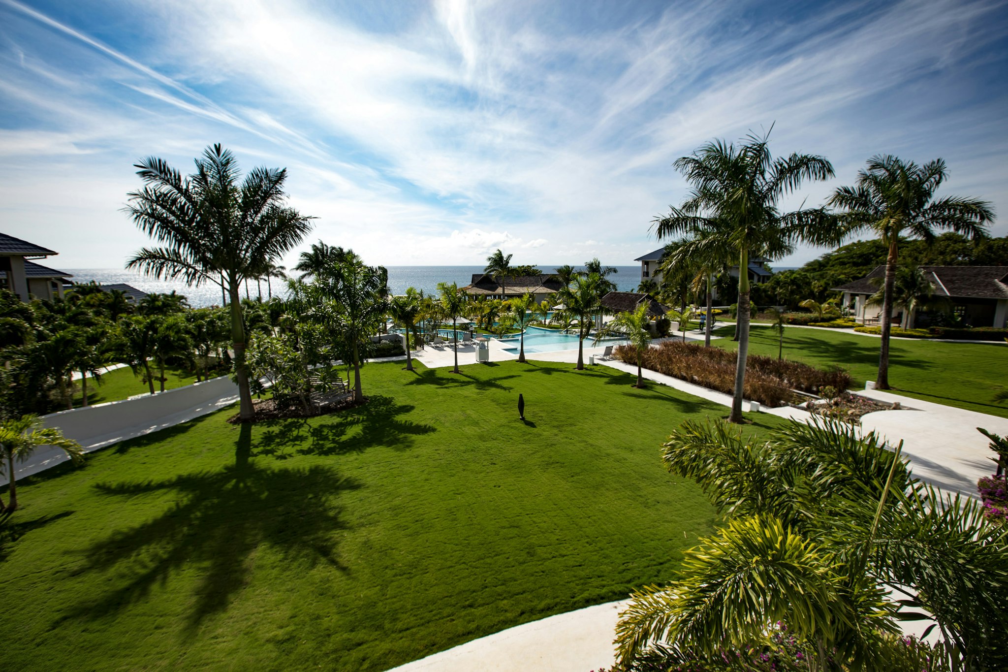 The Cliff Hotel 44/50