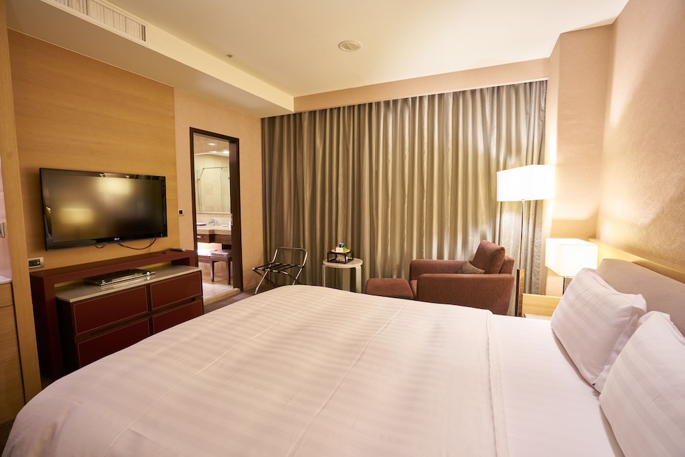 Taipung Suites 8/62