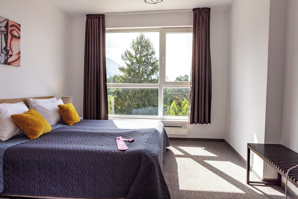 1 BEDROOM, COMFORT, SUITE