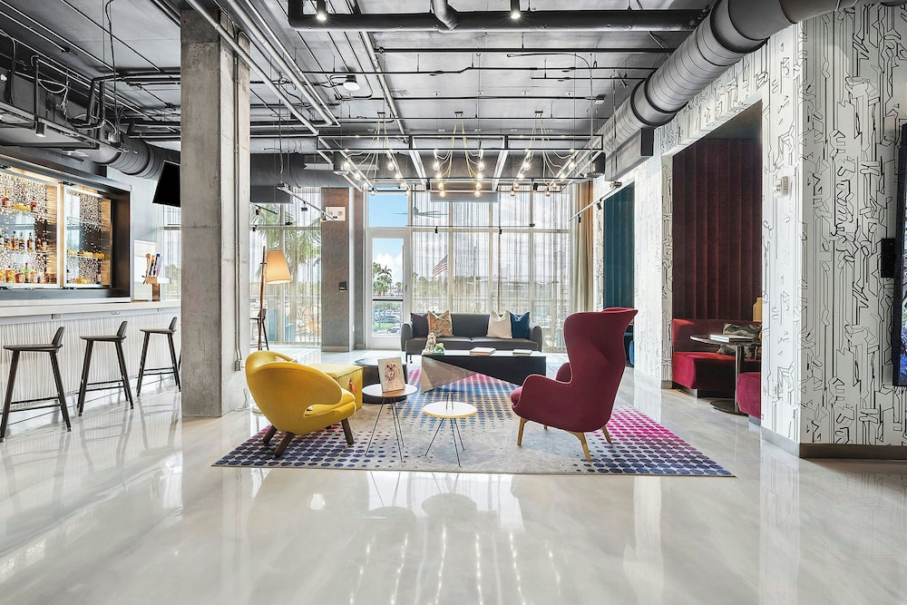 Aloft Fort Lauderdale Airport 25/46